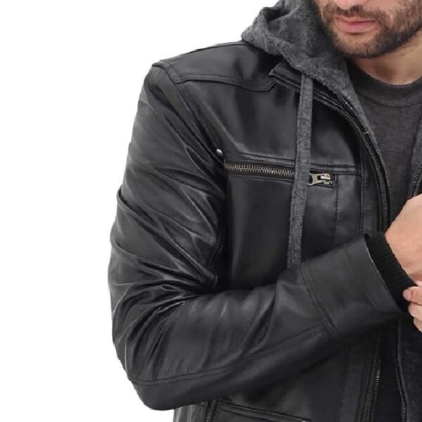 Giacca in pelle nera da motociclista da uomo con cappuccio