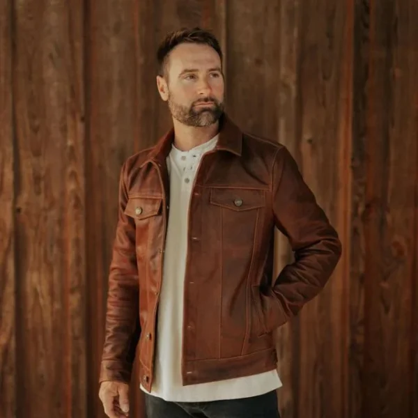 Giacca in pelle marrone vintage da uomo